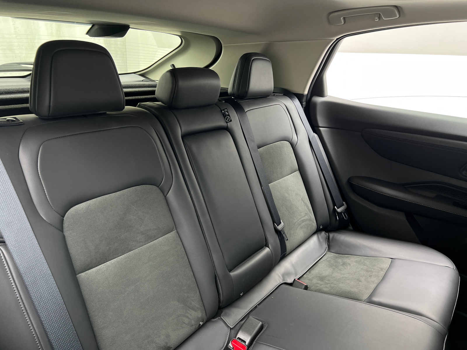 Thumbnail: 2024 Nissan Ariya - 5