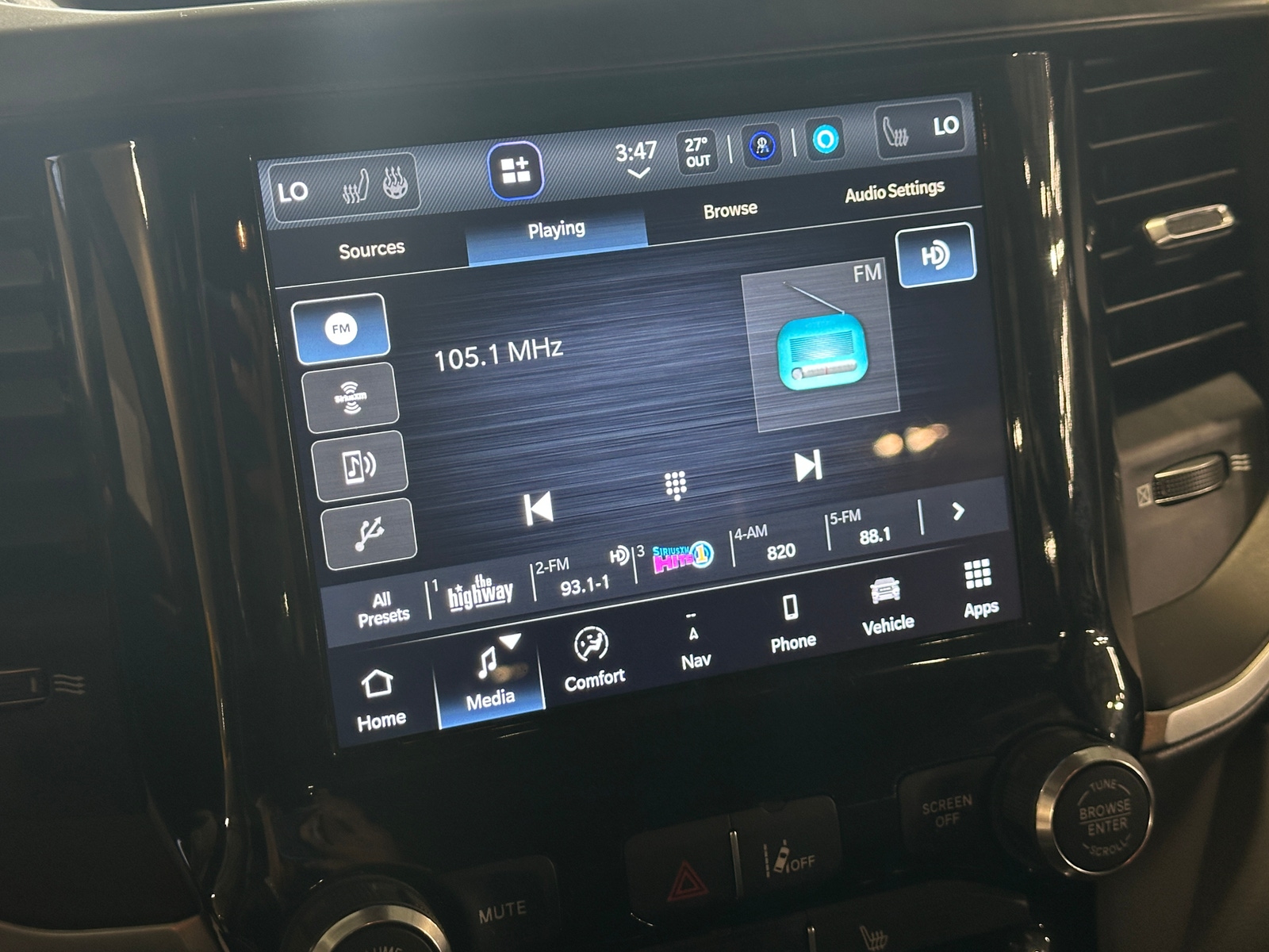 Thumbnail: 2022 RAM 1500 - 4