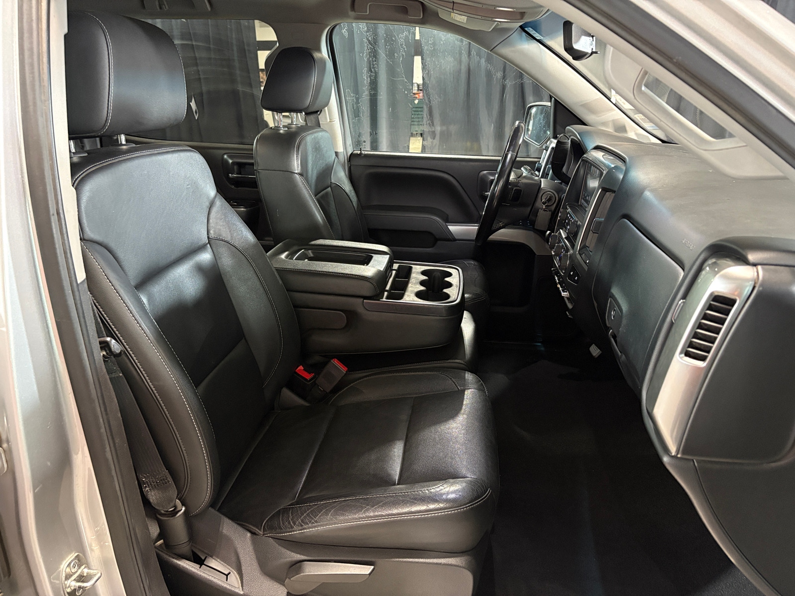 Thumbnail: 2018 Chevrolet Silverado 1500 - 2