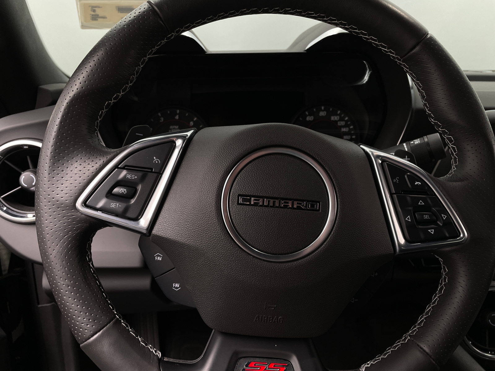 Thumbnail: 2023 Chevrolet Camaro - 5