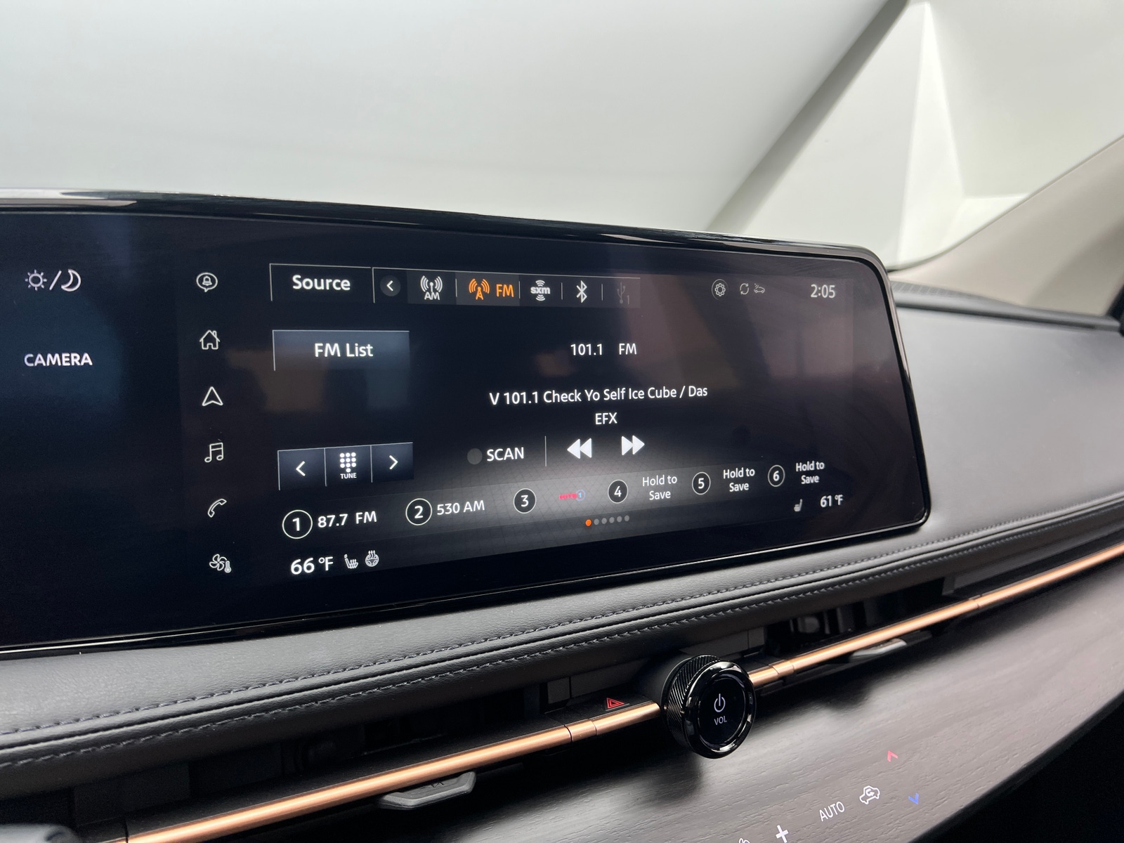 Thumbnail: 2024 Nissan Ariya - 3