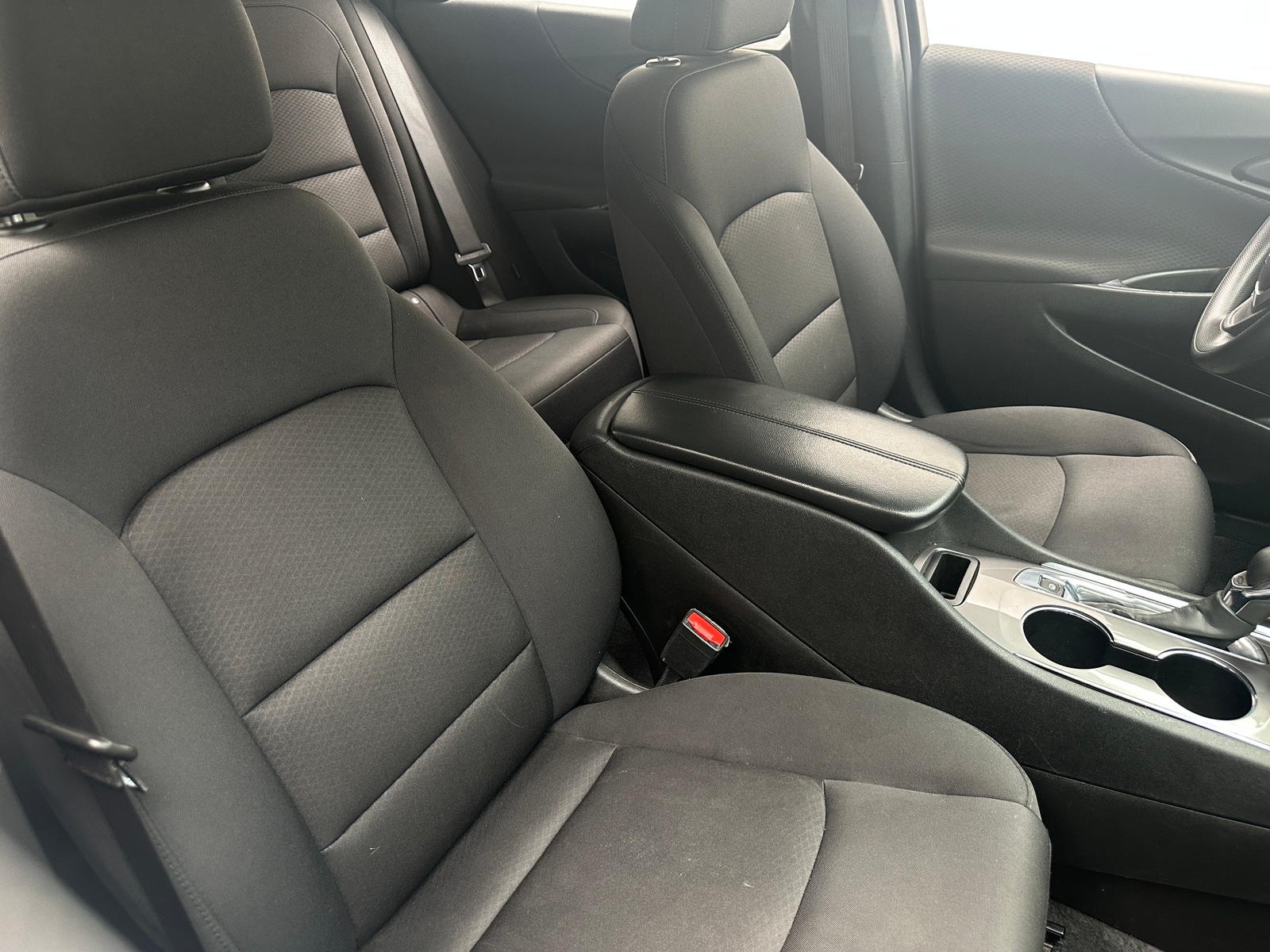 Thumbnail: 2022 Chevrolet Malibu - 2