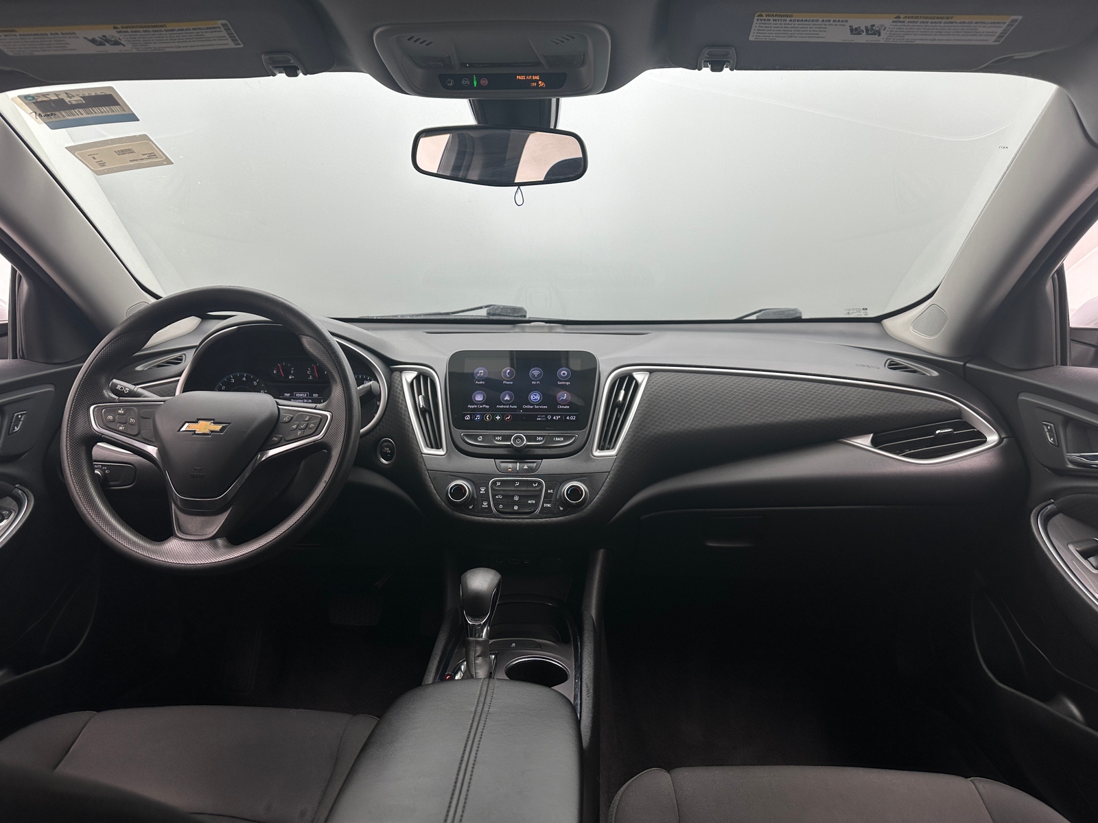 Thumbnail: 2022 Chevrolet Malibu - 3