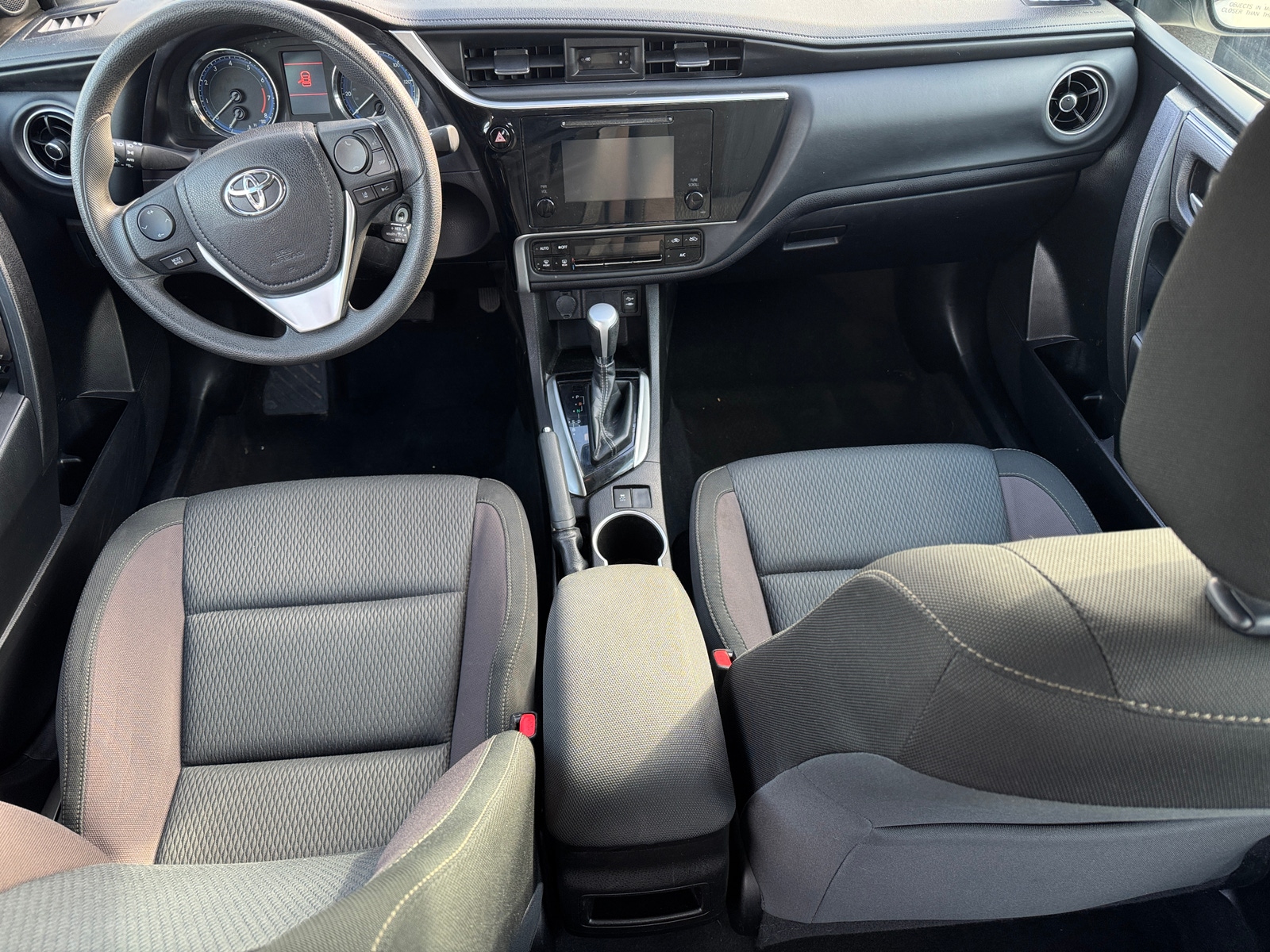 Thumbnail: 2018 Toyota Corolla - 3