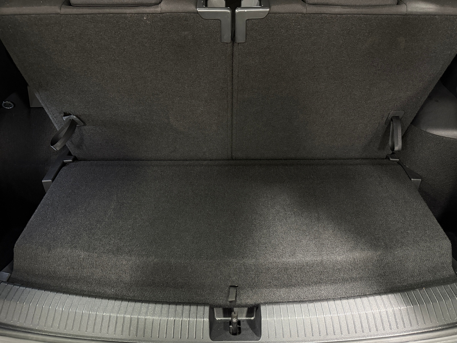 Thumbnail: 2024 Volkswagen Tiguan - 7