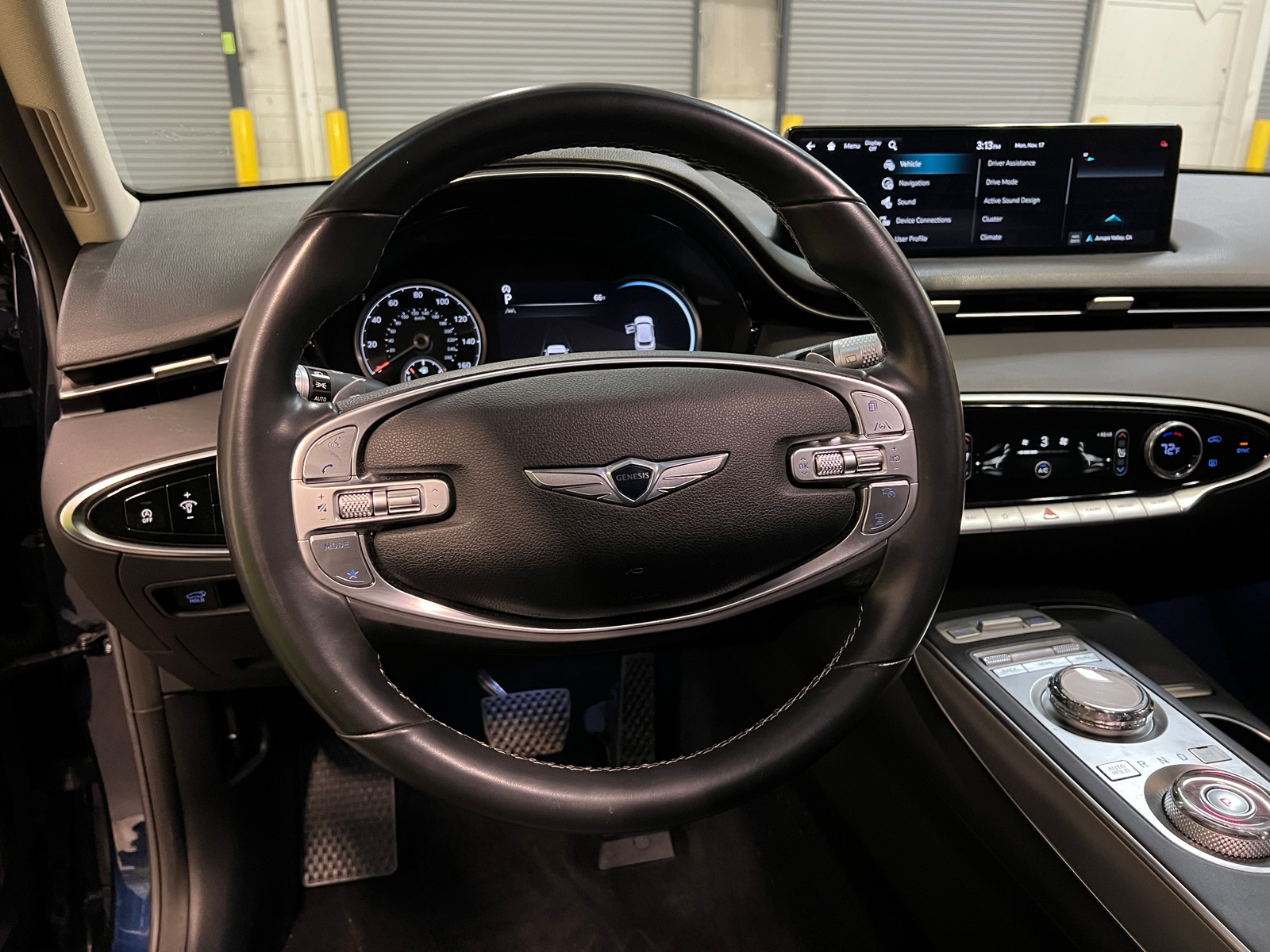 Thumbnail: 2022 Genesis GV70 - 4