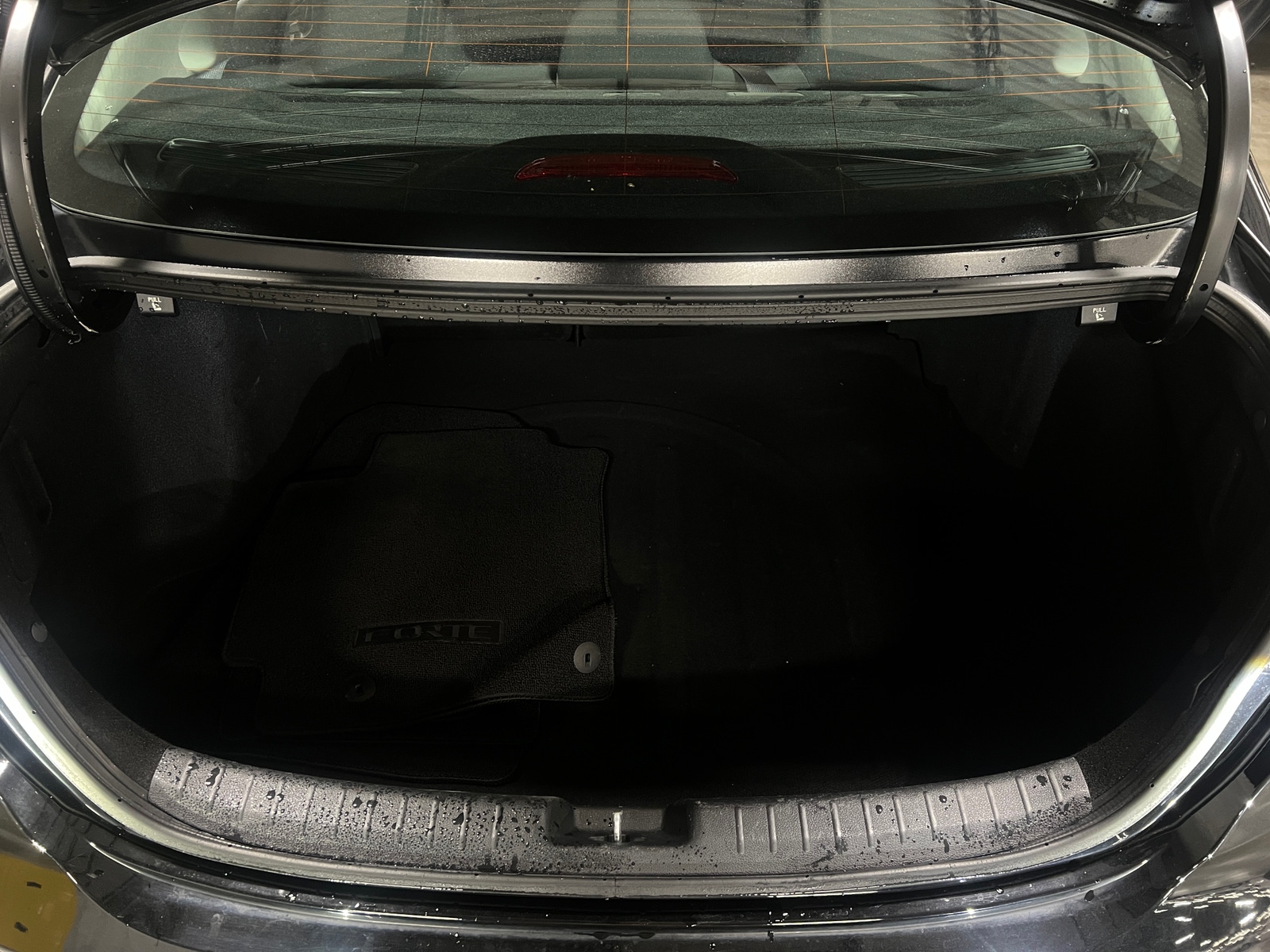 Thumbnail: 2023 Kia Forte - 7