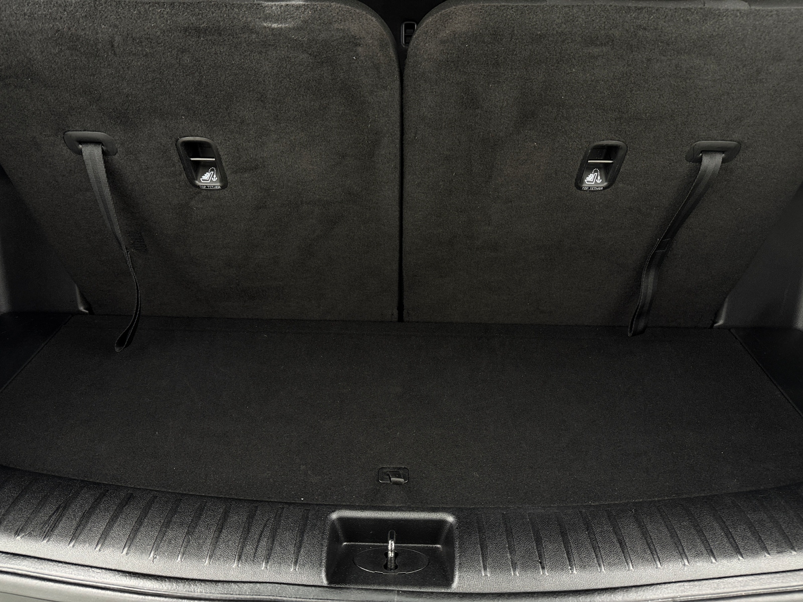 Thumbnail: 2022 Kia Sorento - 7