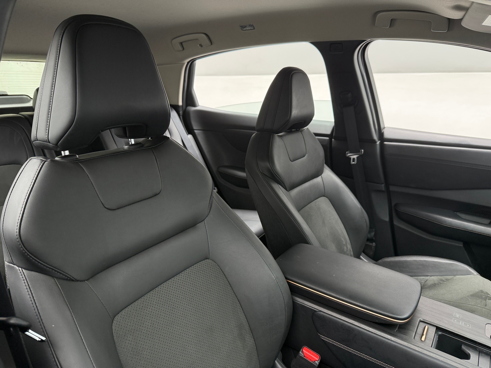 Thumbnail: 2024 Nissan Ariya - 2