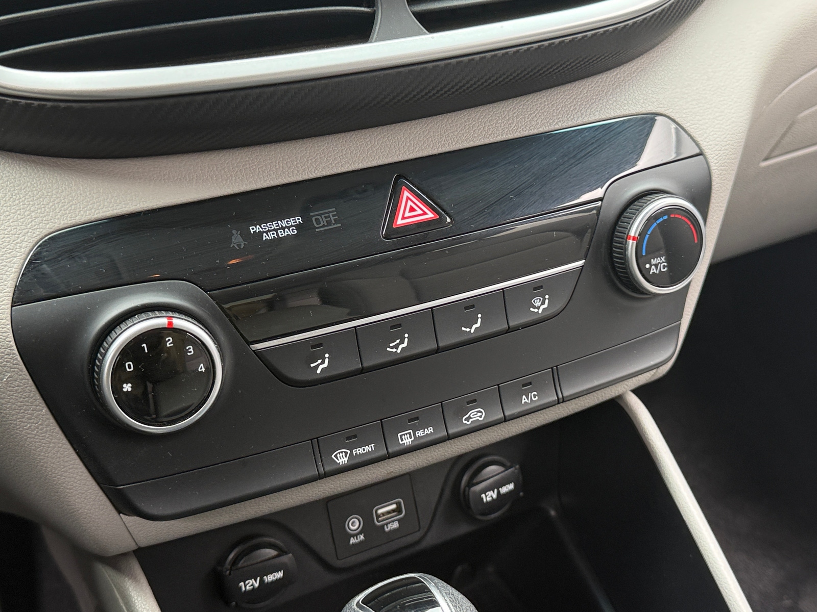 Thumbnail: 2021 Hyundai Tucson - 4