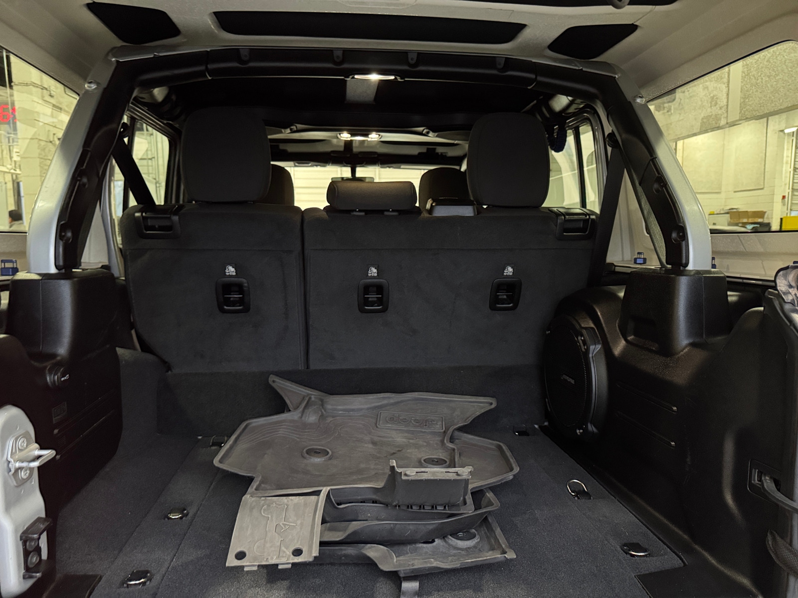 Thumbnail: 2023 Jeep Wrangler - 7