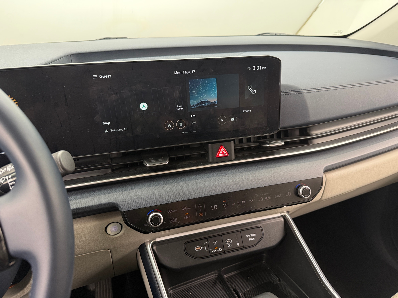 Thumbnail: 2025 Kia Carnival - 3