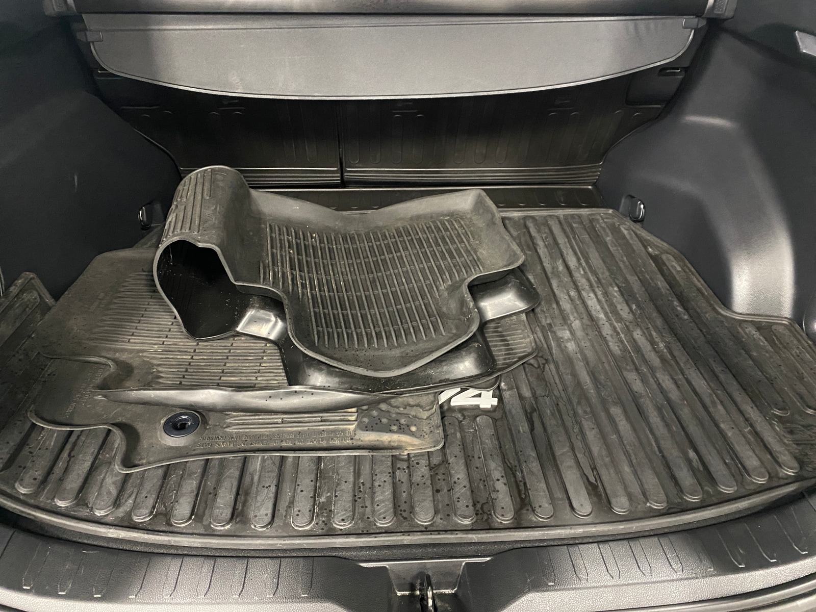 Thumbnail: 2020 Toyota RAV4 - 6