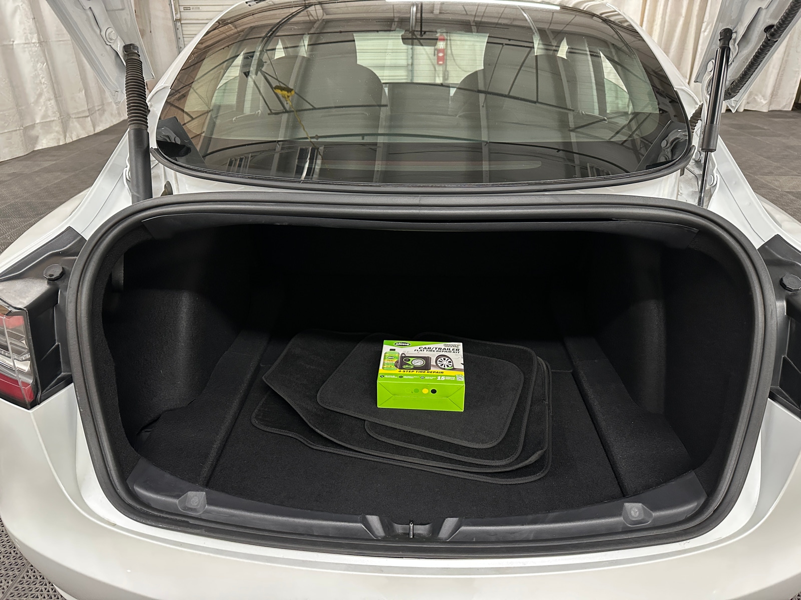 Thumbnail: 2021 Tesla Model 3 - 6