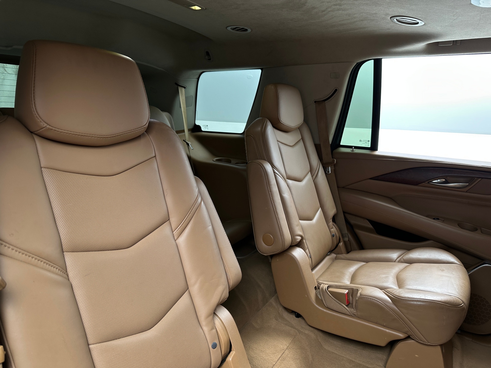 Thumbnail: 2016 Cadillac Escalade - 5