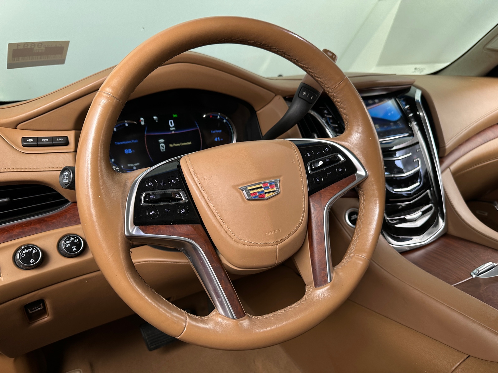 Thumbnail: 2016 Cadillac Escalade - 4
