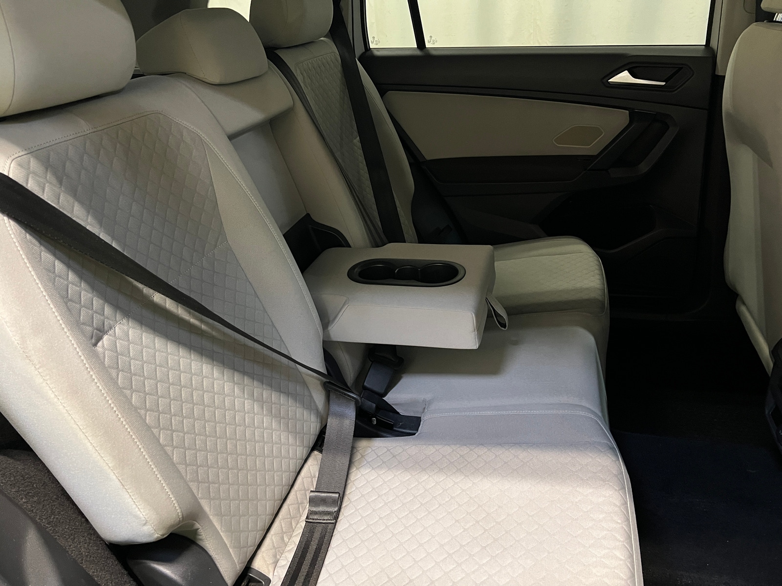 Thumbnail: 2019 Volkswagen Tiguan - 6