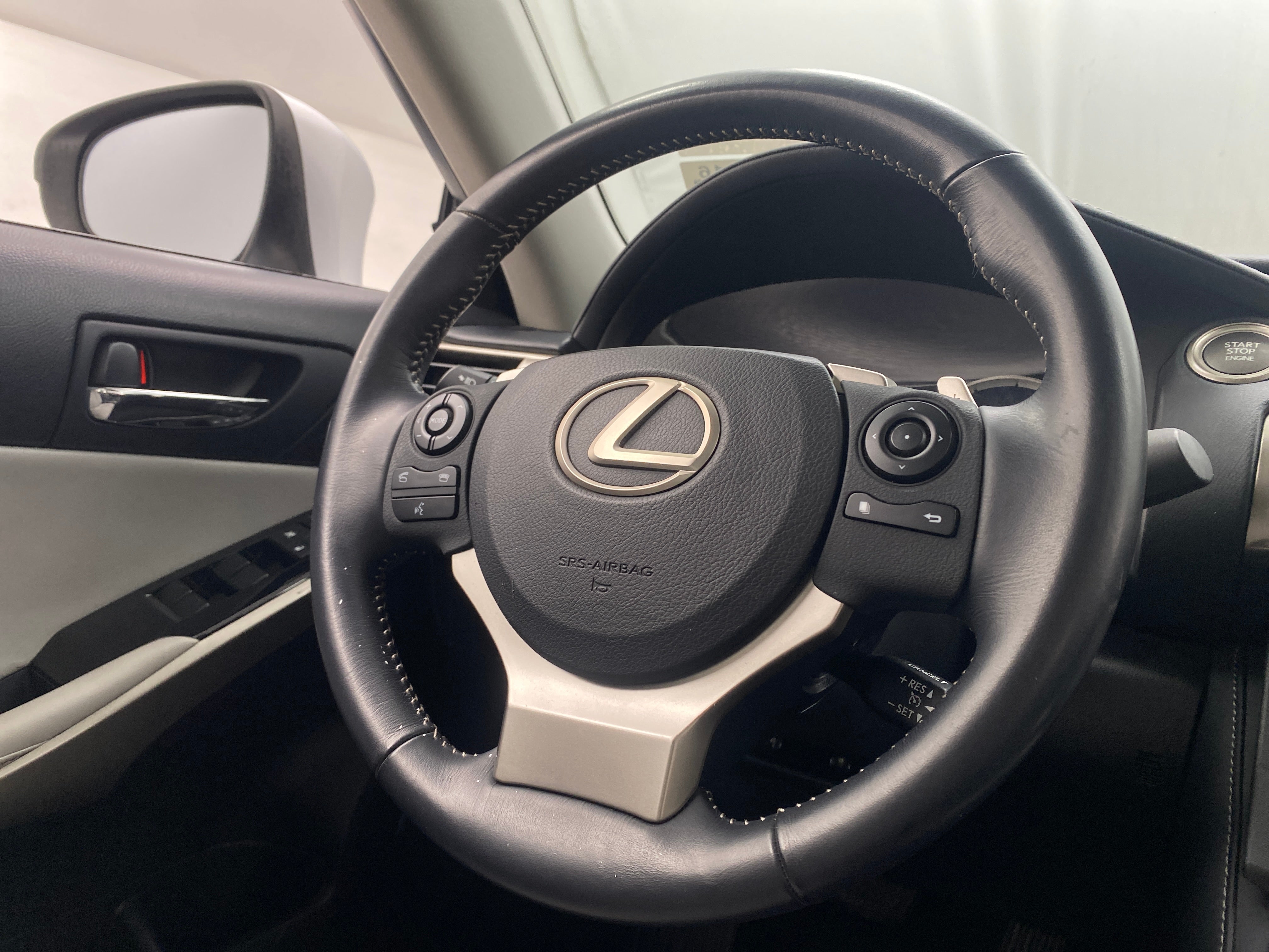 2015 Lexus IS