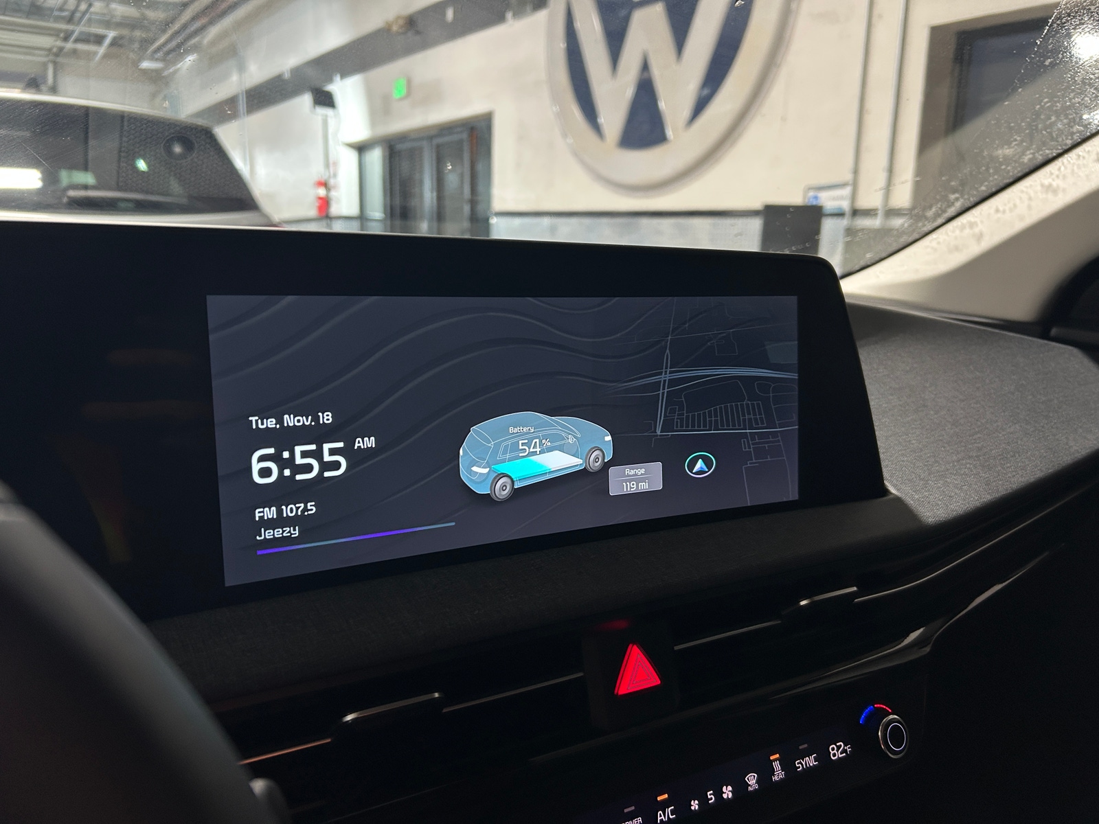 Thumbnail: 2024 Kia EV6 - 4