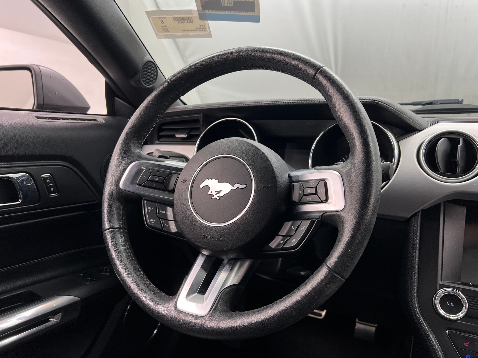 Thumbnail: 2017 Ford Mustang - 3