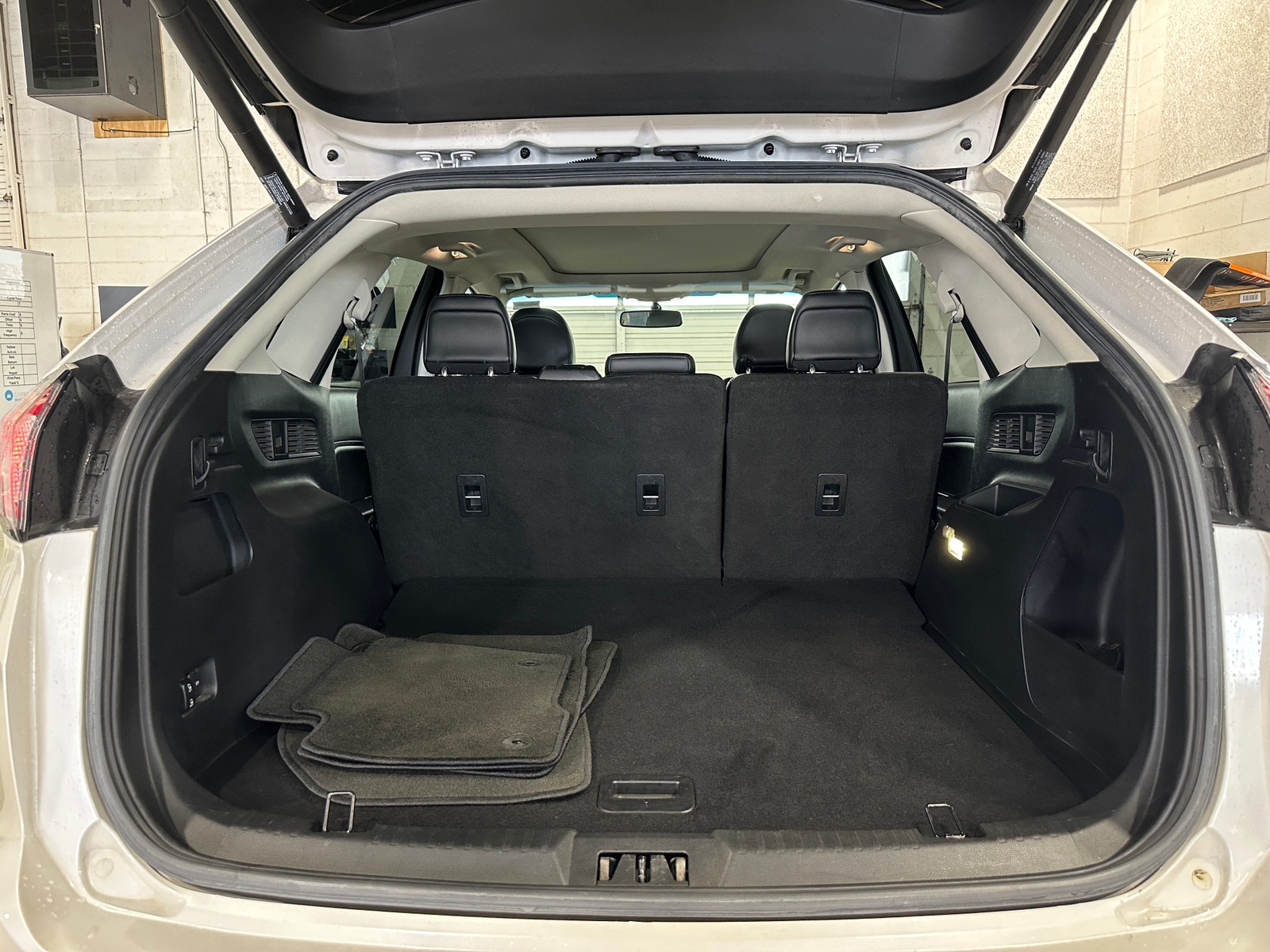 Thumbnail: 2017 Ford Edge - 6