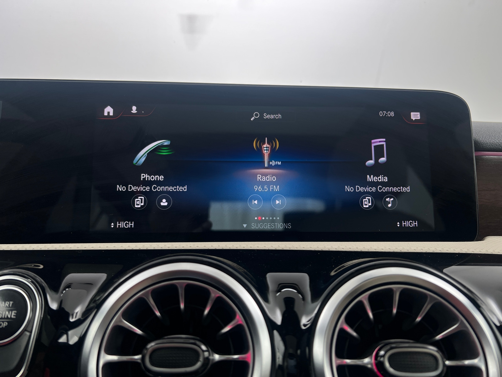 Thumbnail: 2022 Mercedes-Benz A-Class - 3