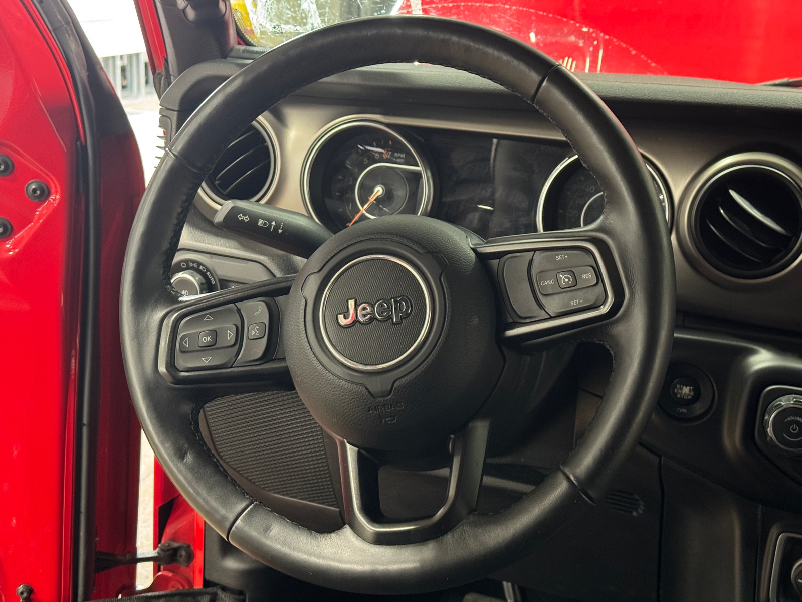 Thumbnail: 2018 Jeep Wrangler - 5