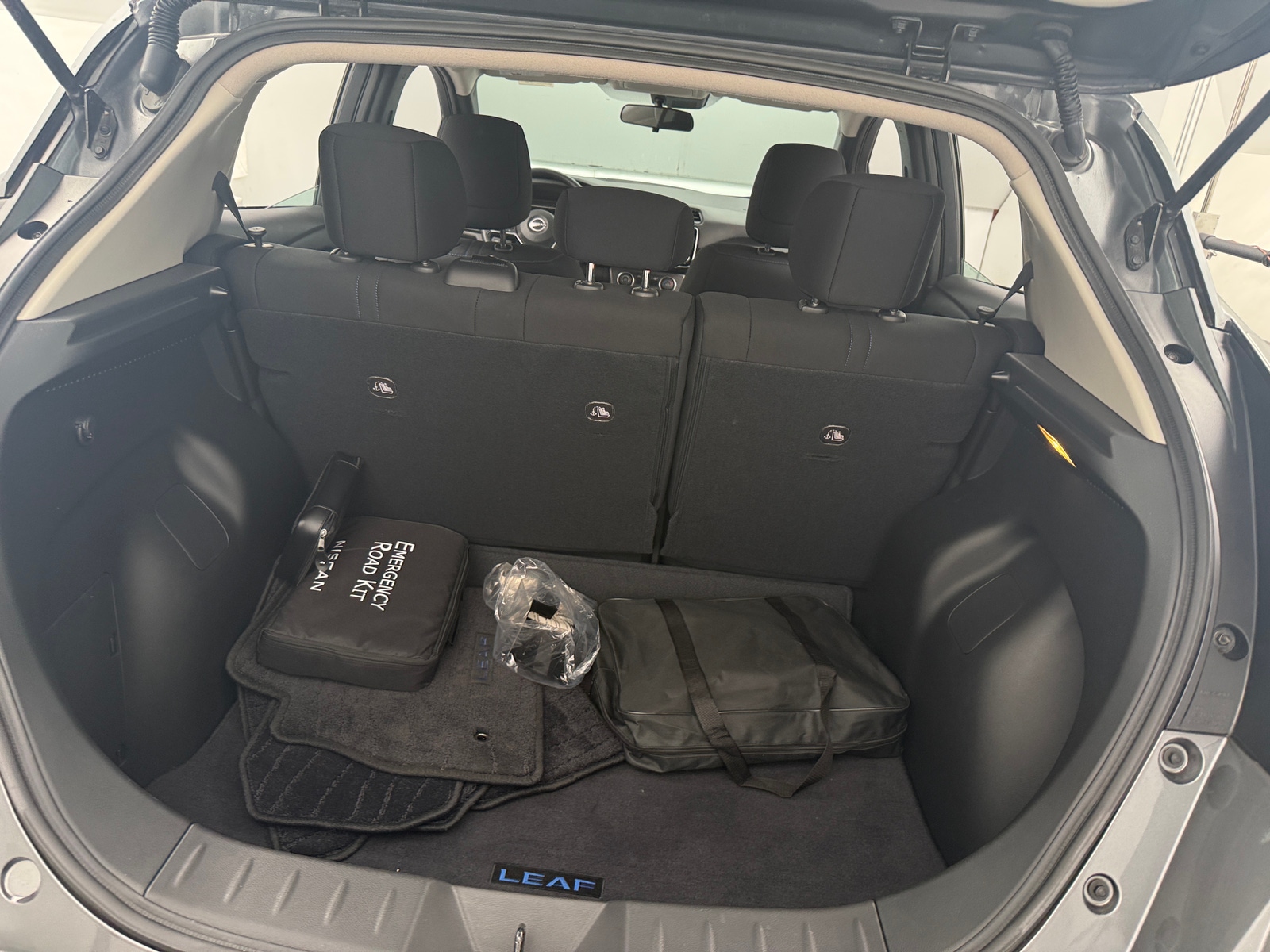 Thumbnail: 2023 Nissan Leaf - 7