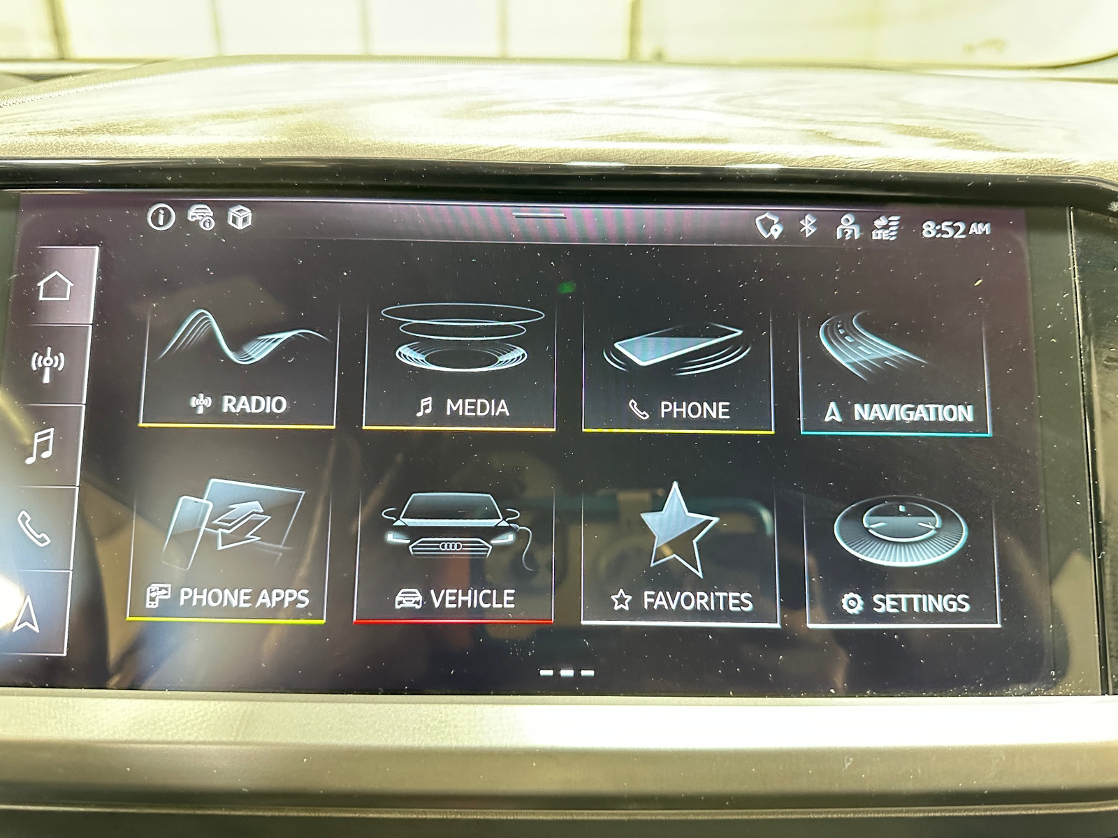 Thumbnail: 2023 Audi Q4 e-tron - 3