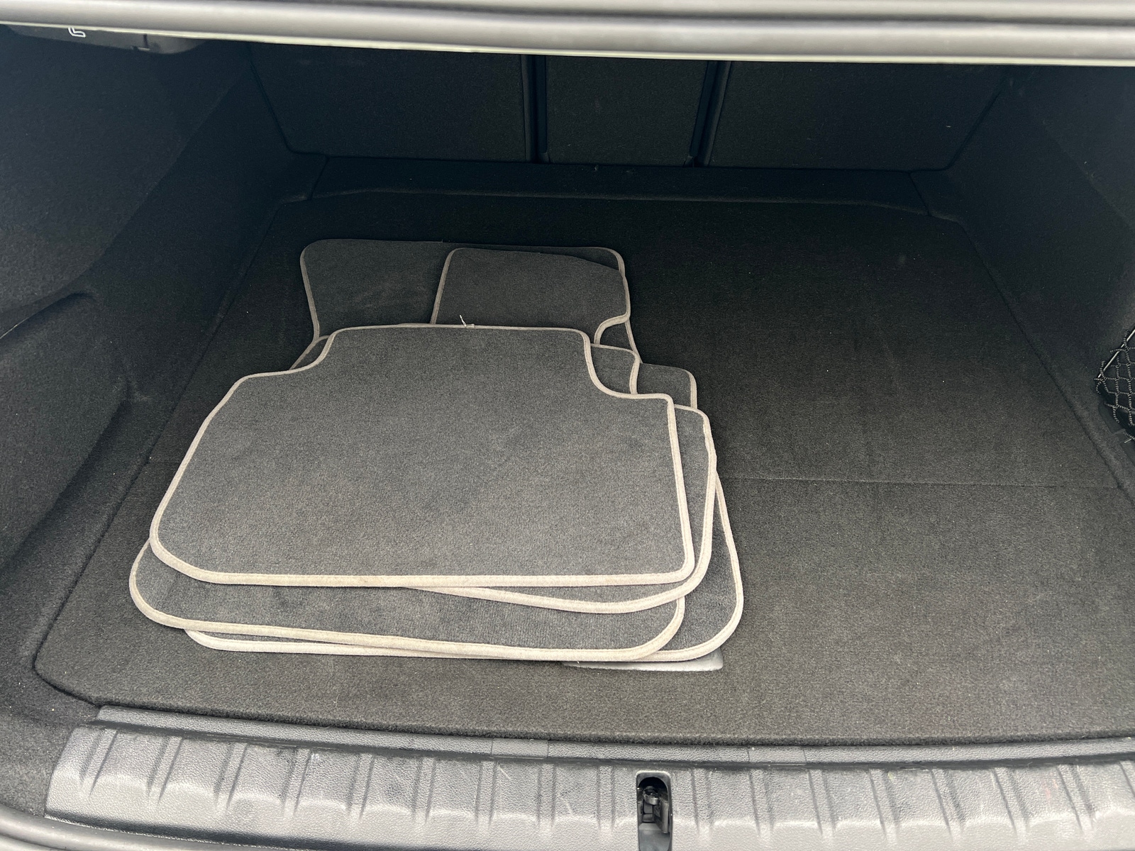 Thumbnail: 2024 BMW 2 Series - 6