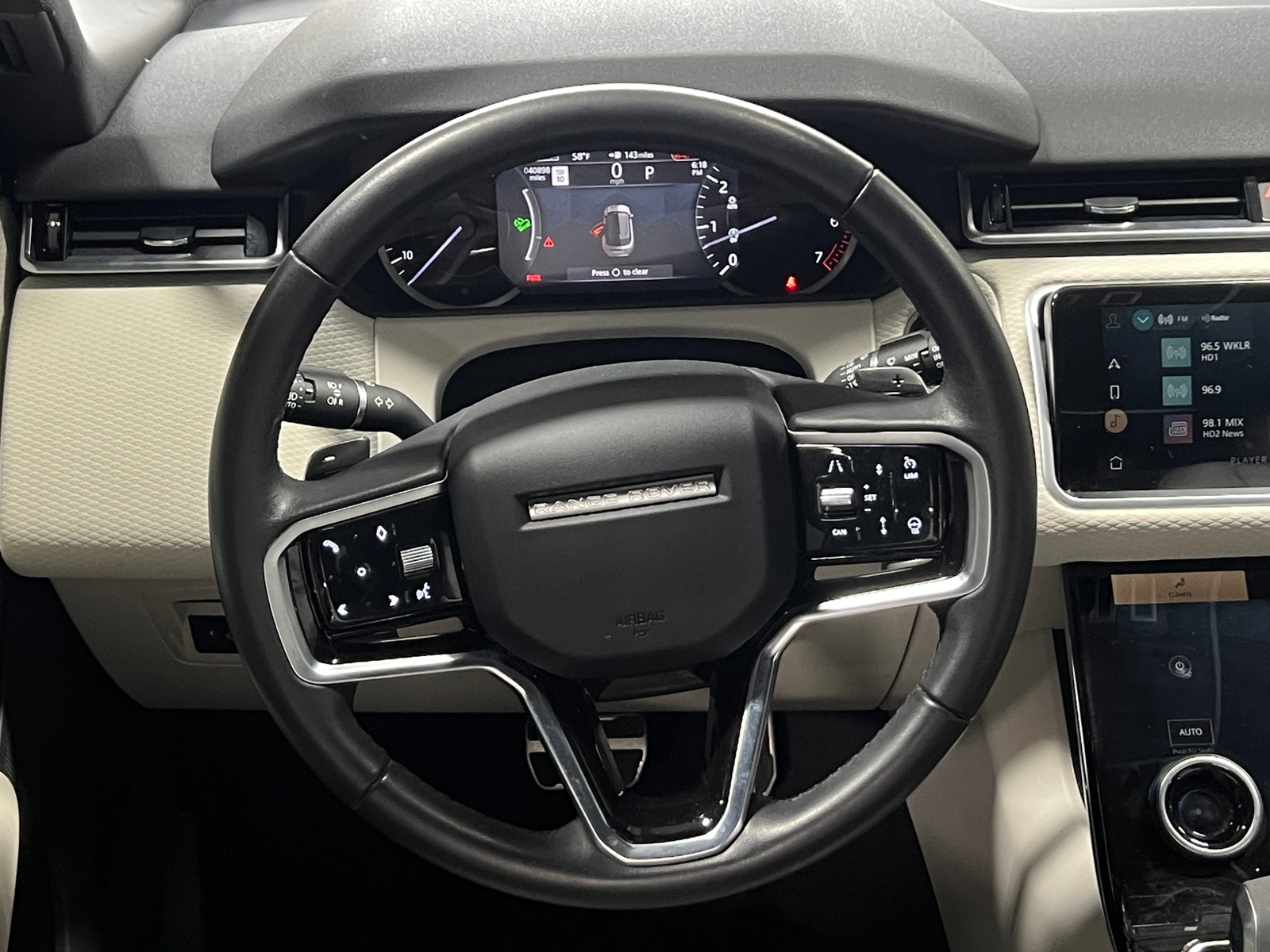 Thumbnail: 2023 Land Rover Range Rover Velar - 4