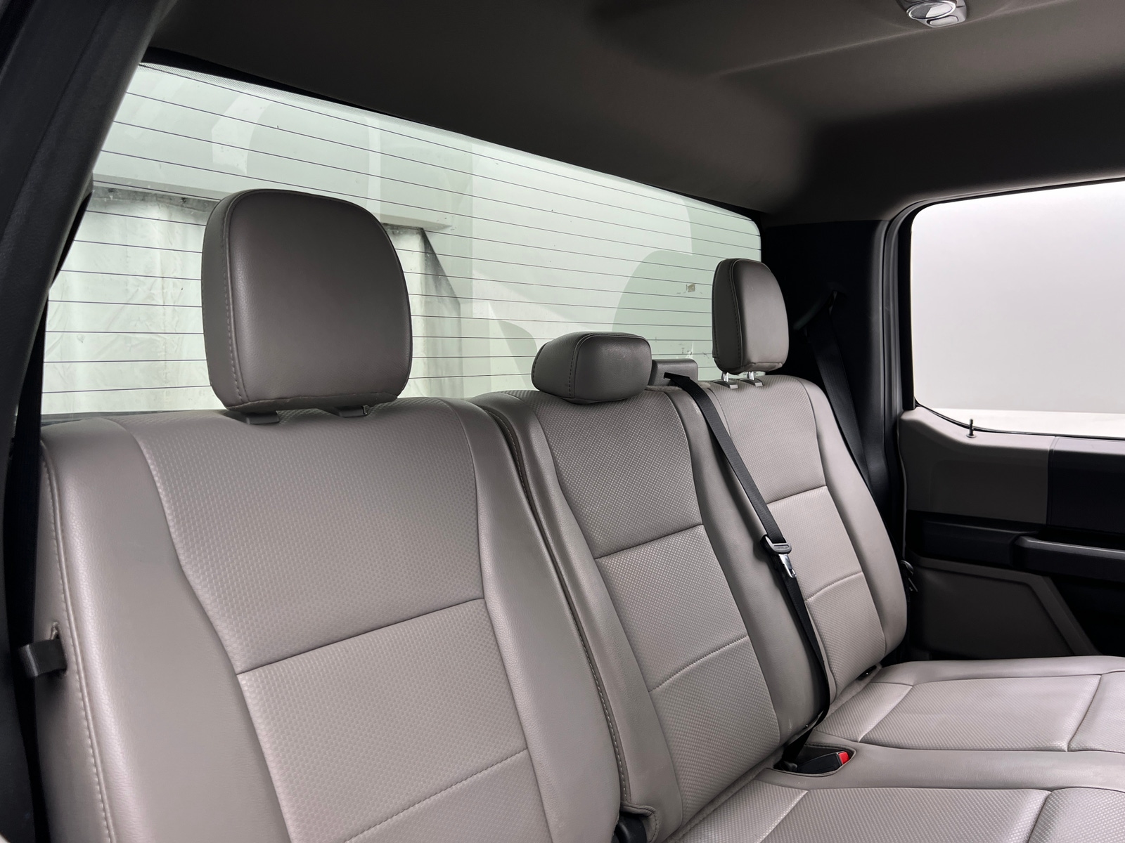 Thumbnail: 2020 Ford Econoline - 6