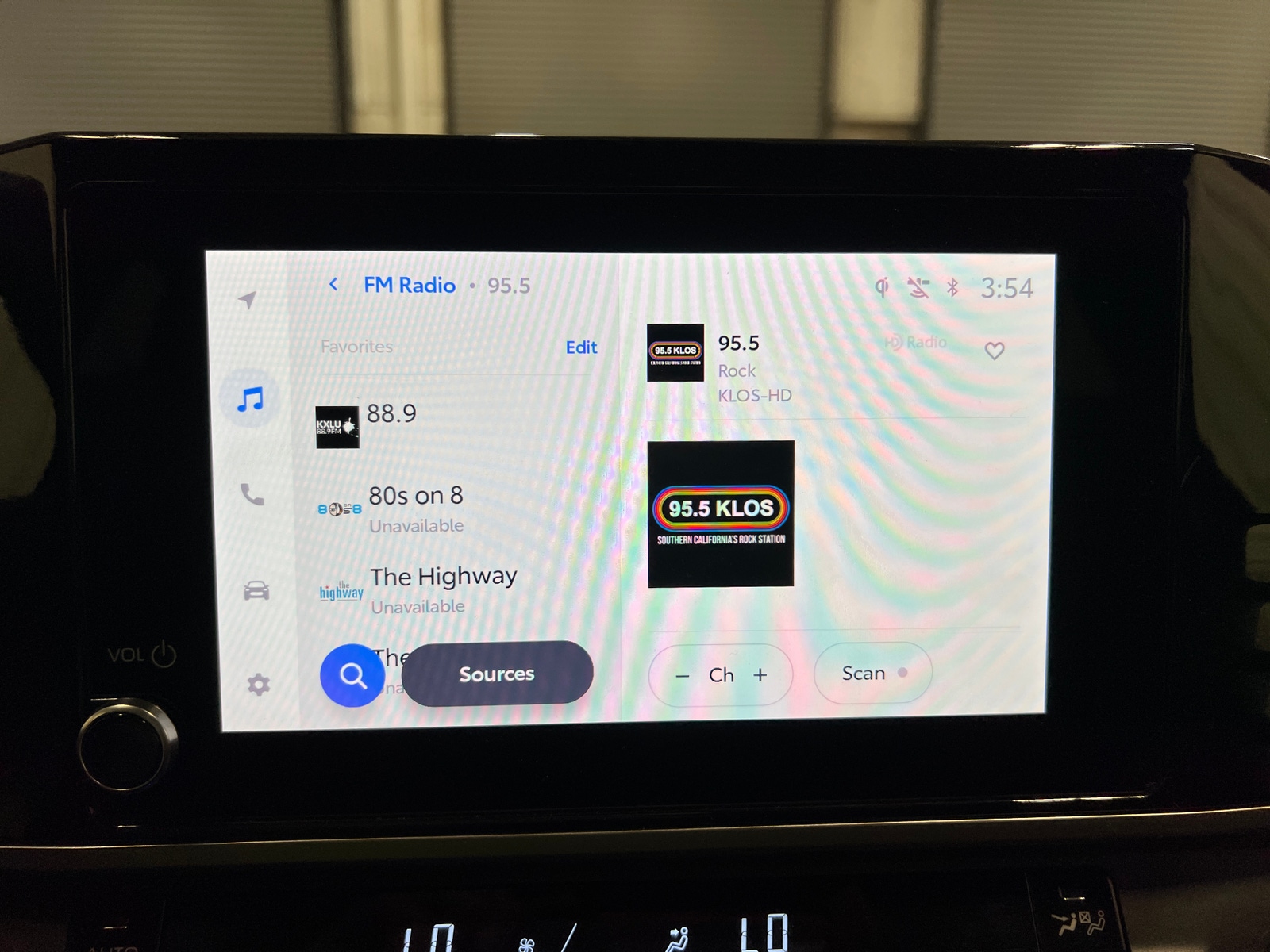 Thumbnail: 2025 Toyota Camry - 4