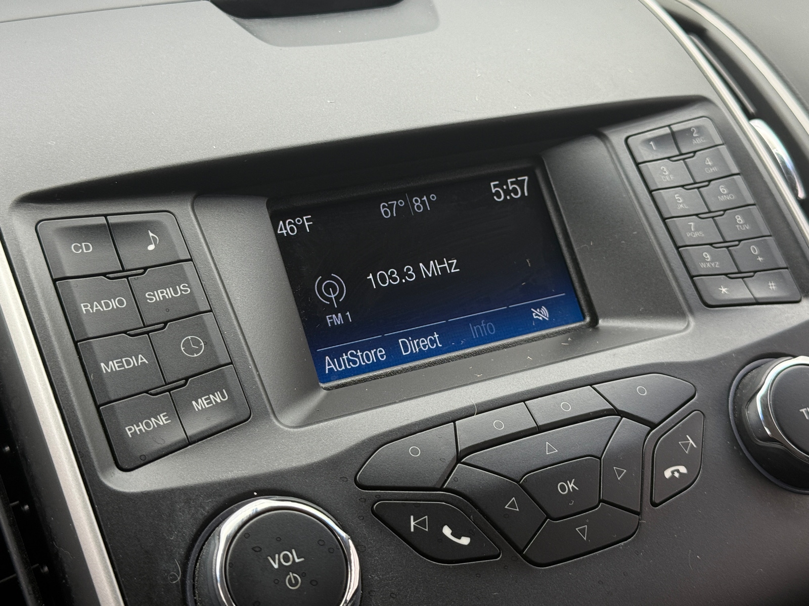 Thumbnail: 2016 Ford Edge - 4