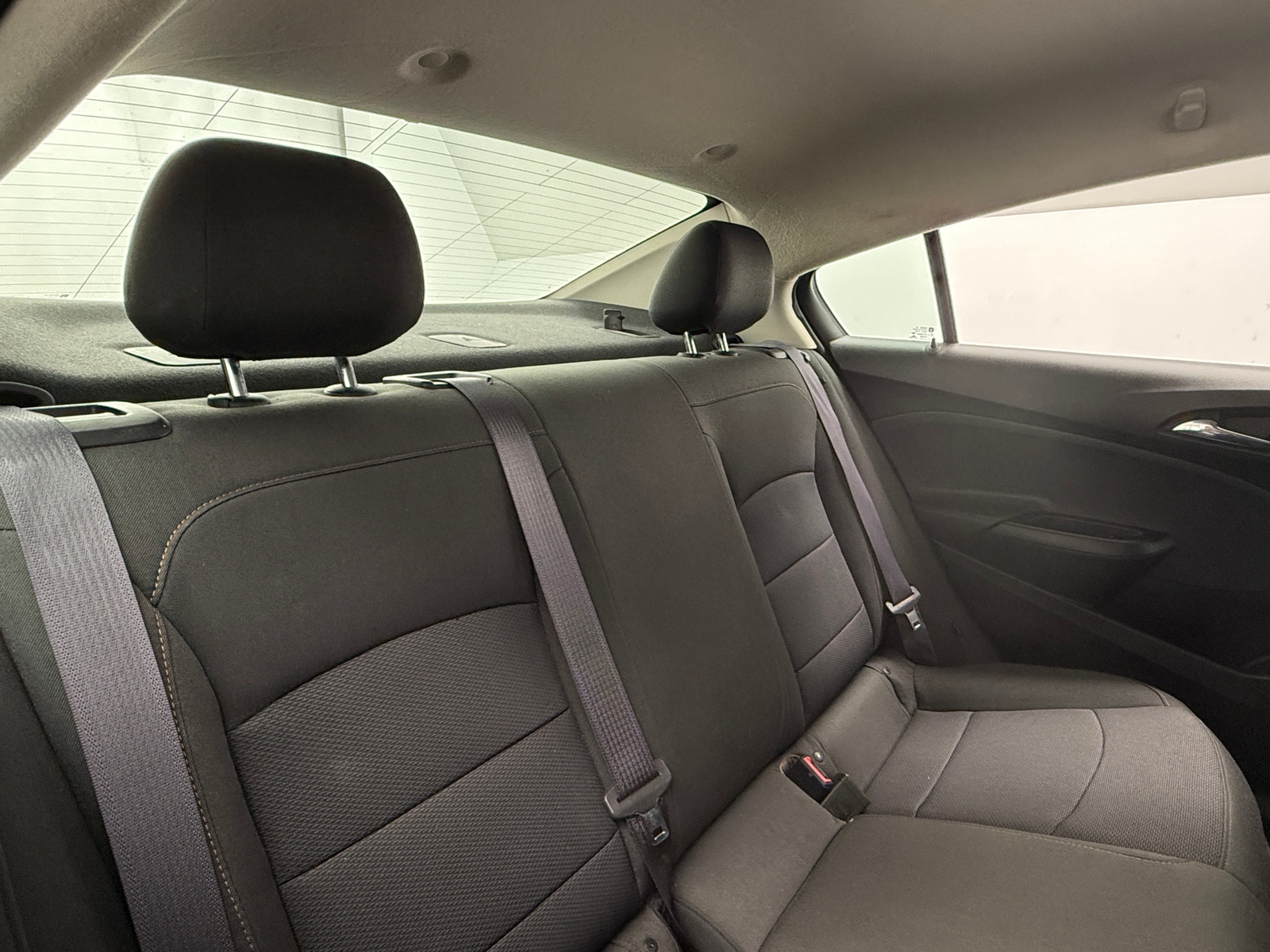 Thumbnail: 2017 Chevrolet Cruze - 5