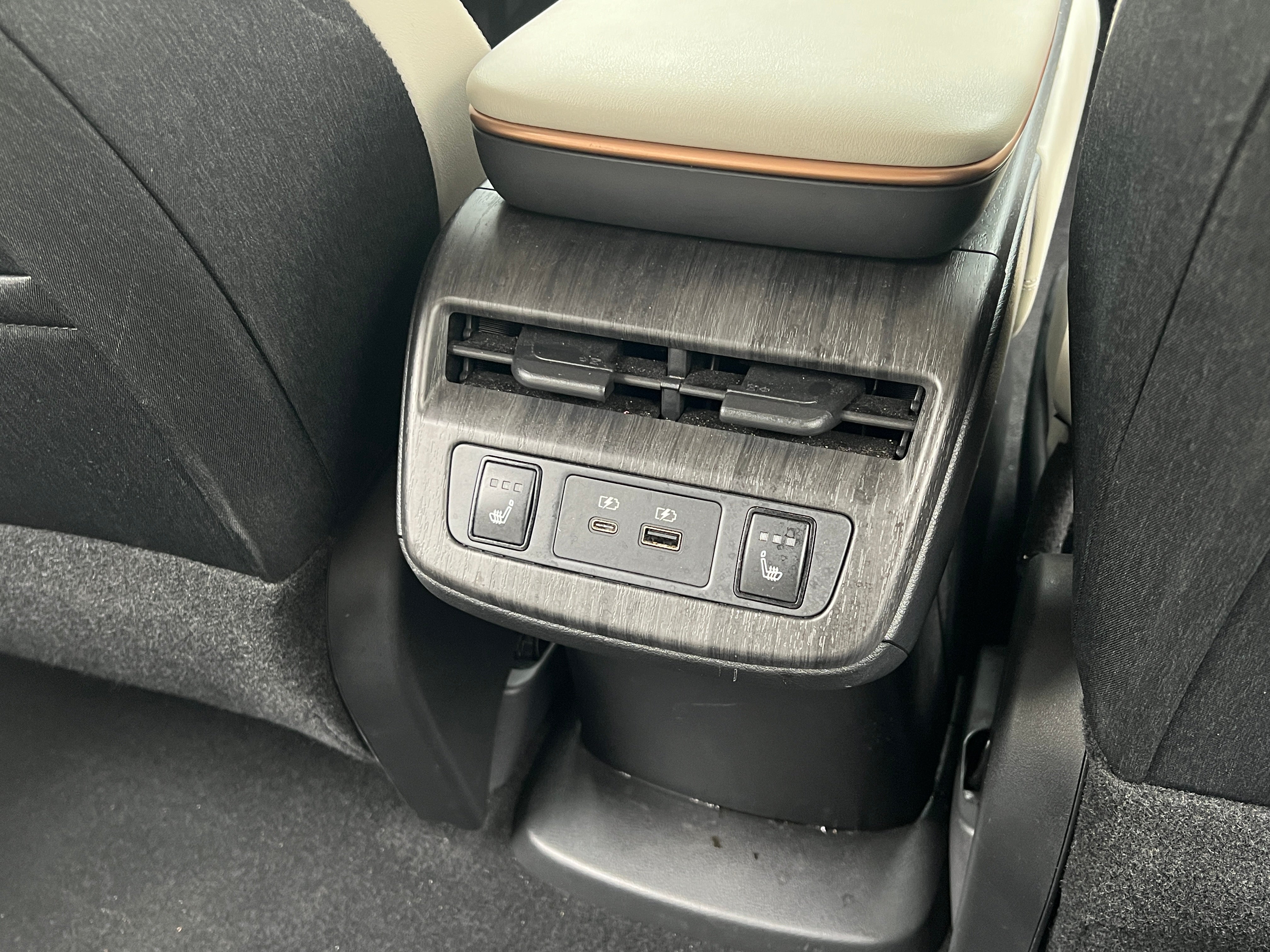 Used 2023 Nissan Ariya Engage with VIN JN1CF0BB6PM707586 for sale in Oak Creek, WI