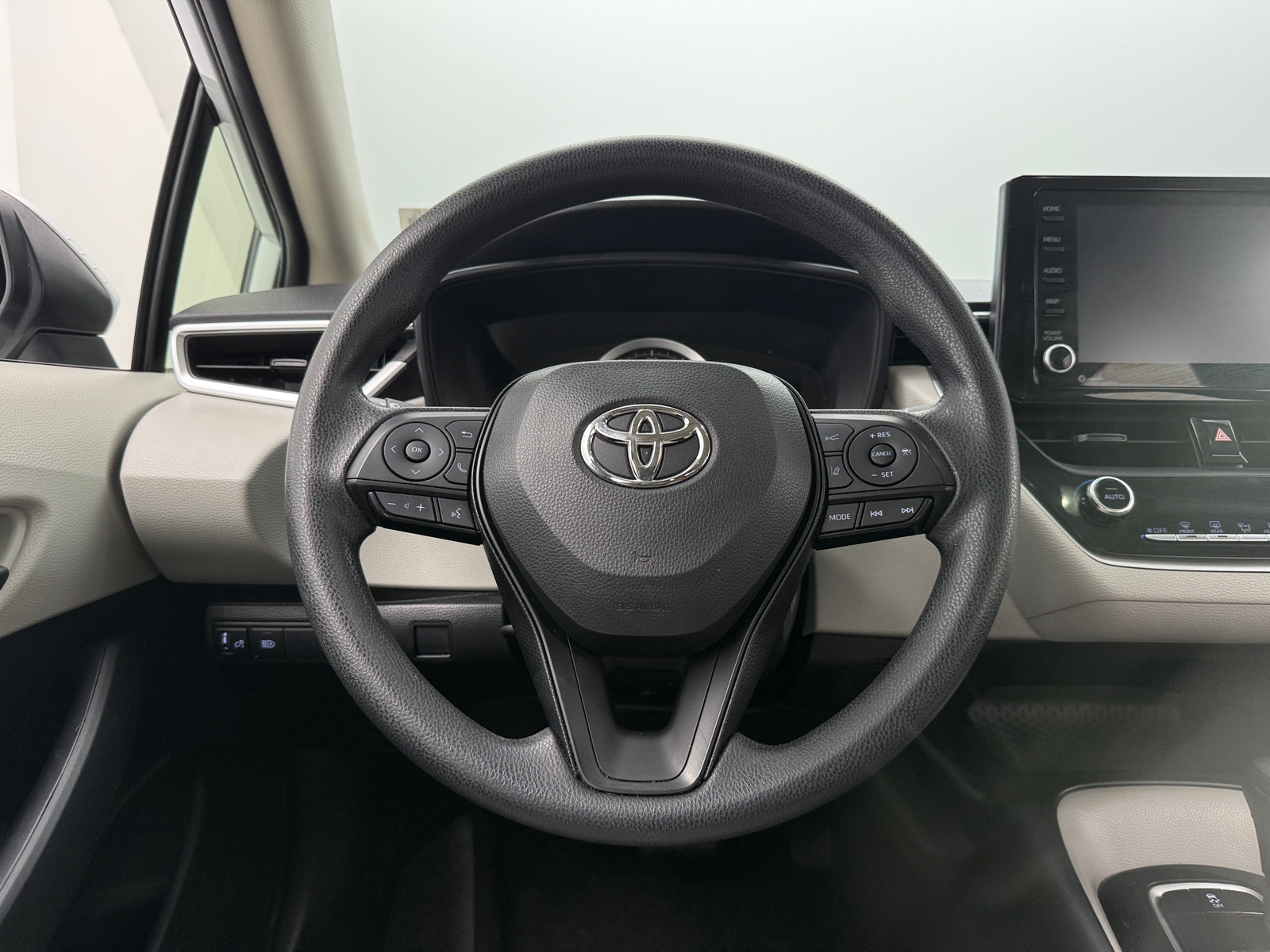 Thumbnail: 2022 Toyota Corolla - 5