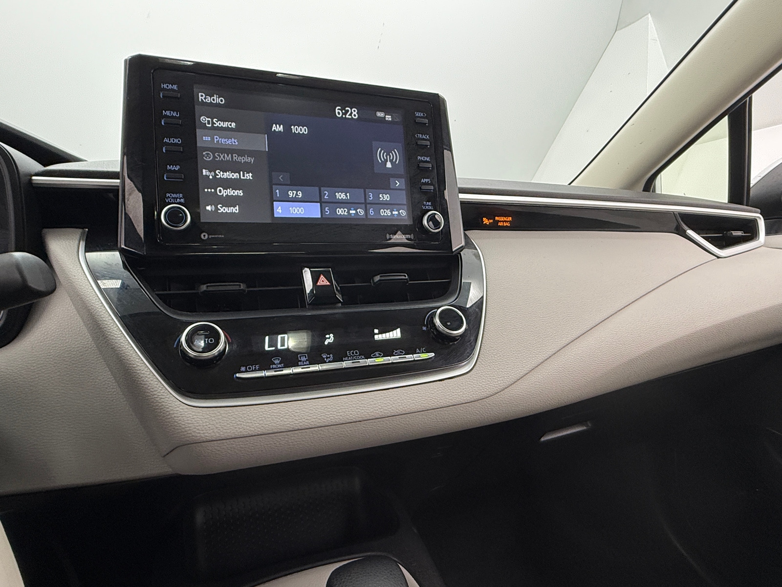 Thumbnail: 2022 Toyota Corolla - 4