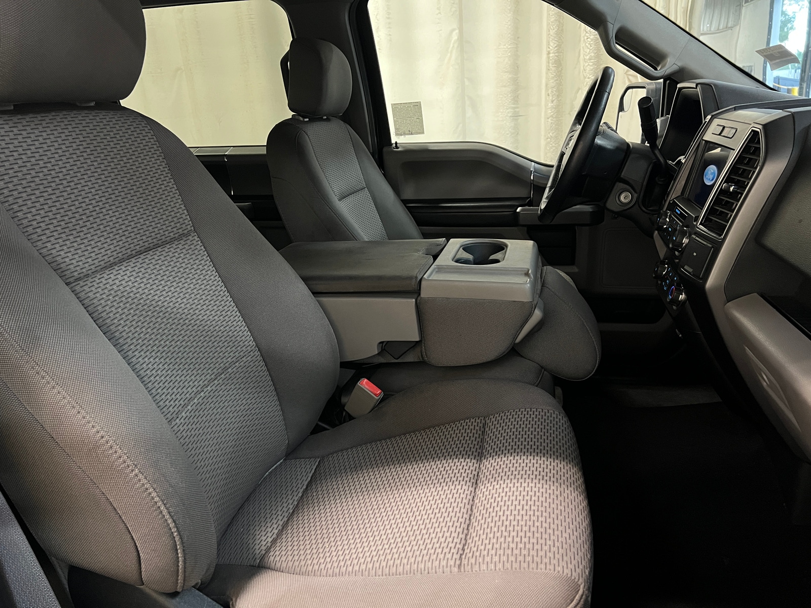 Thumbnail: 2020 Ford Econoline - 2