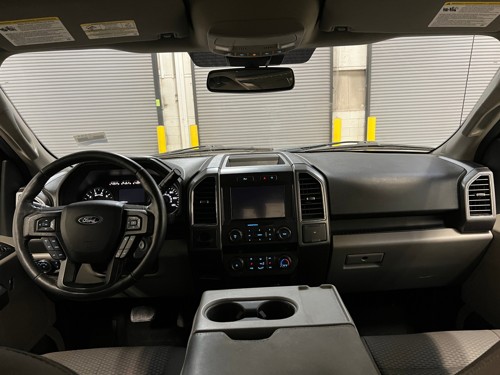 Thumbnail: 2020 Ford Econoline - 3