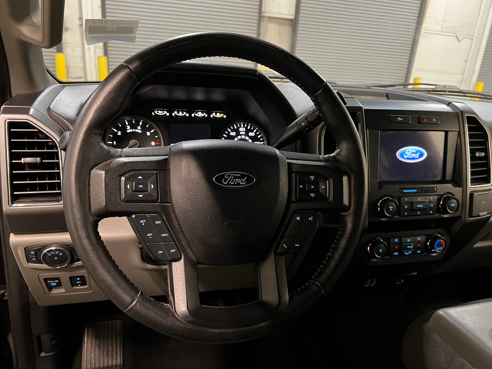 Thumbnail: 2020 Ford Econoline - 5