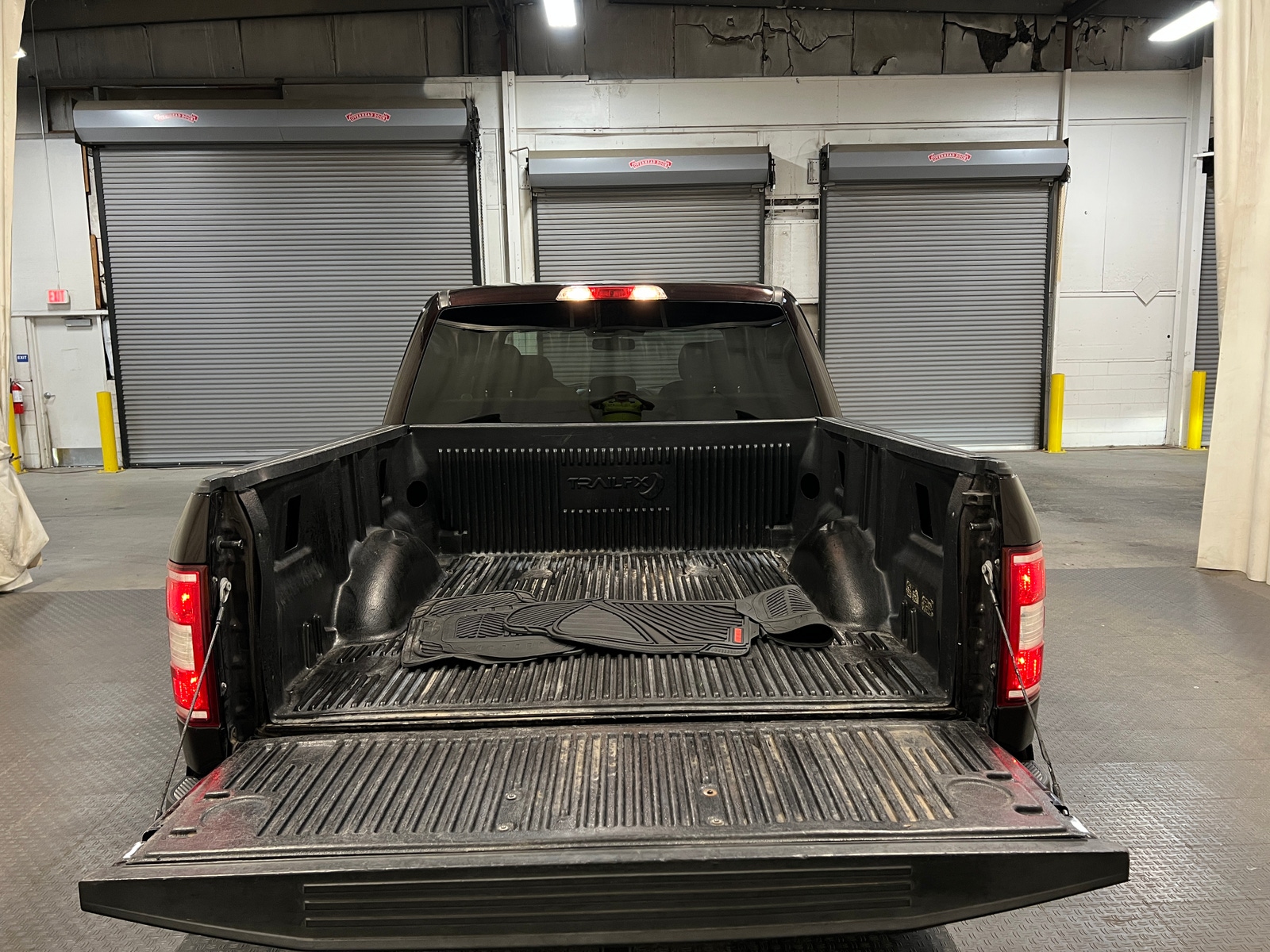 Thumbnail: 2020 Ford Econoline - 7