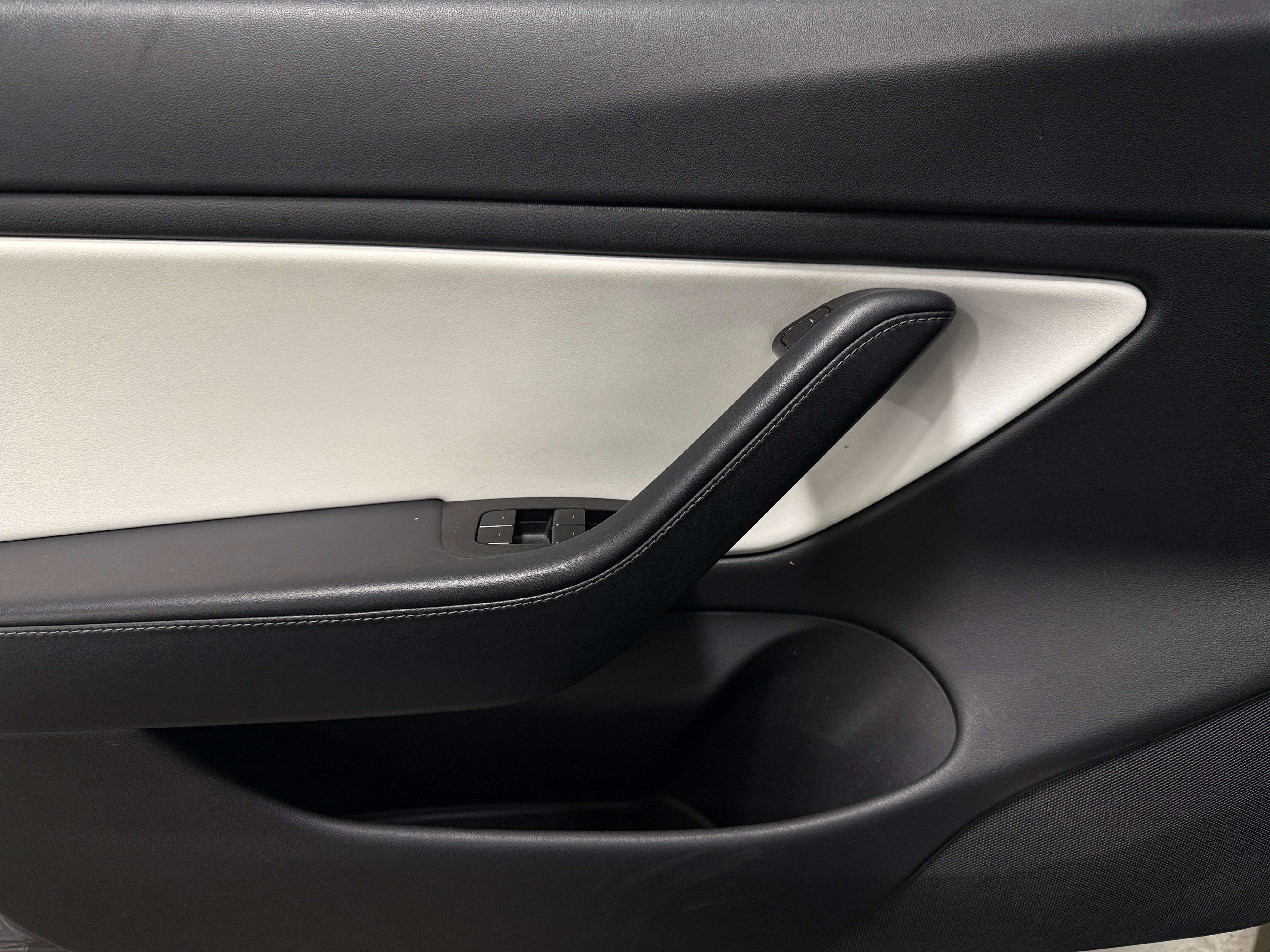 Used 2018 Tesla Model 3 Long Range with VIN 5YJ3E1EA4JF166692 for sale in Oak Creek, WI