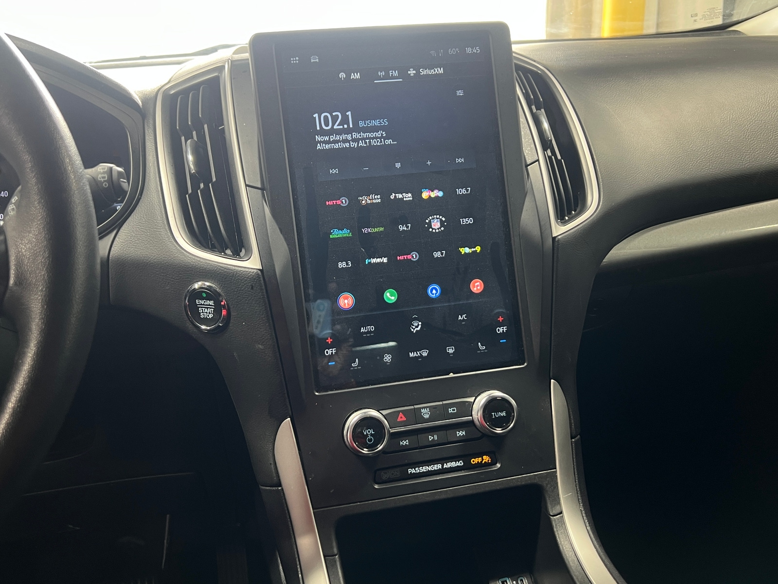 Thumbnail: 2024 Ford Edge - 3