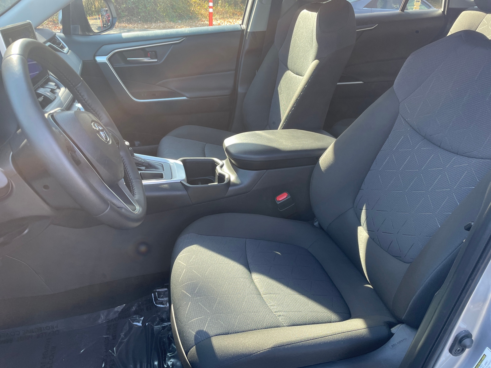 Thumbnail: 2025 Toyota RAV4 - 2