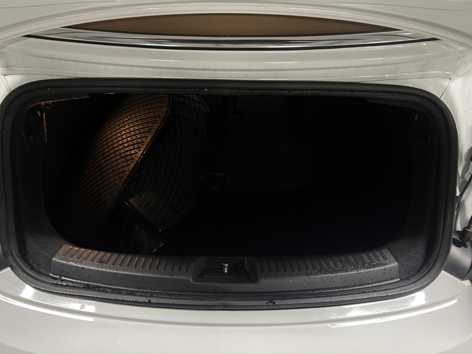 Thumbnail: 2019 Volkswagen Beetle - 6