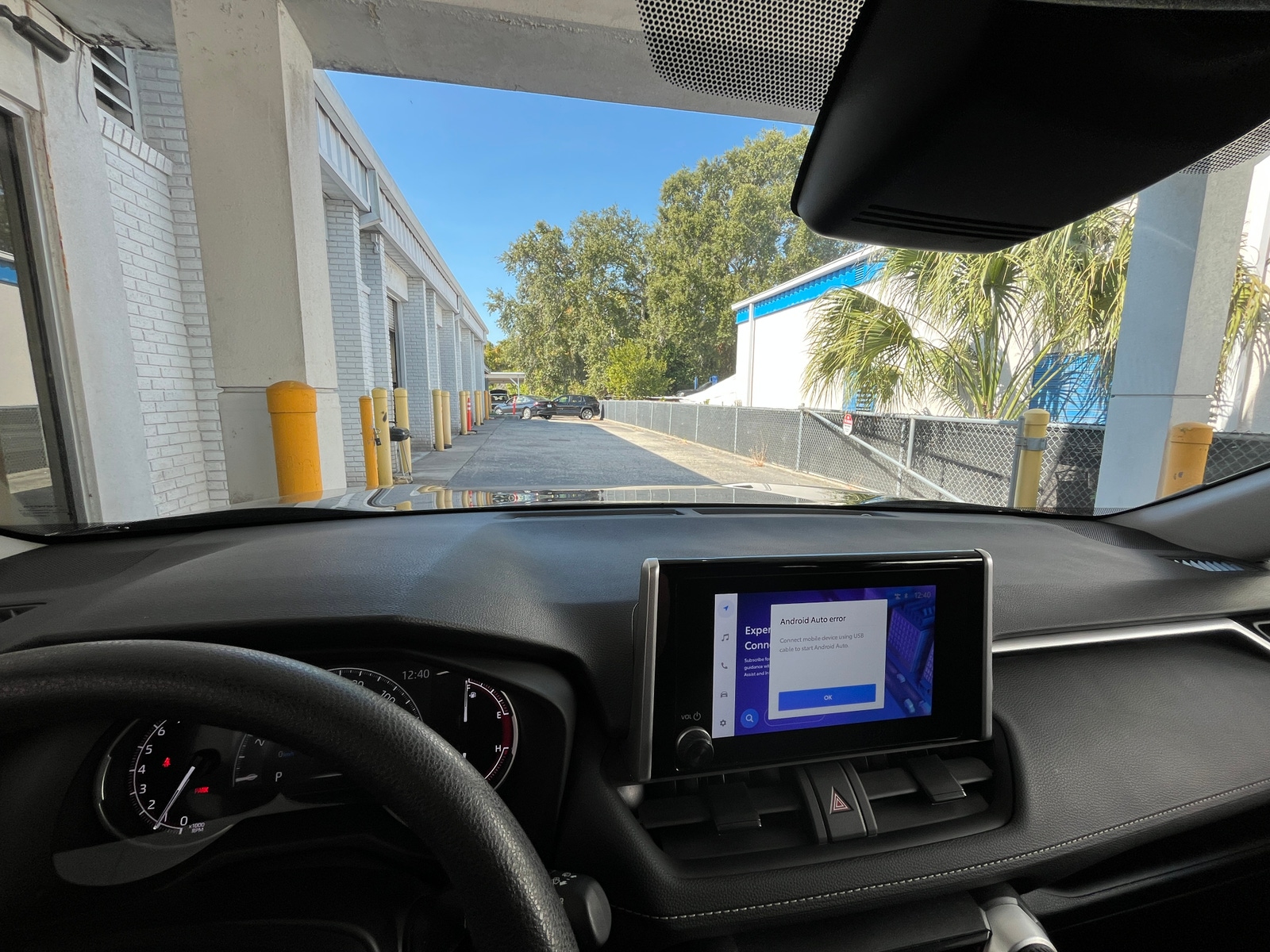 Thumbnail: 2025 Toyota RAV4 - 3