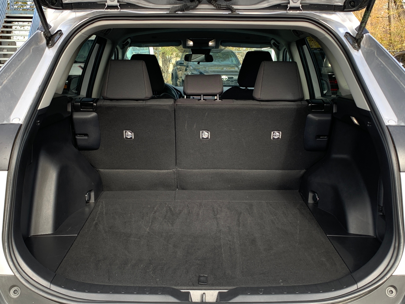 Thumbnail: 2025 Toyota RAV4 - 6