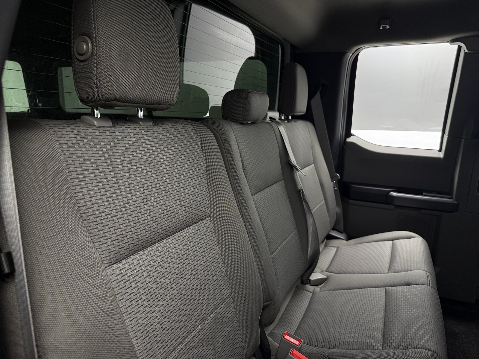 Thumbnail: 2020 Ford Econoline - 6