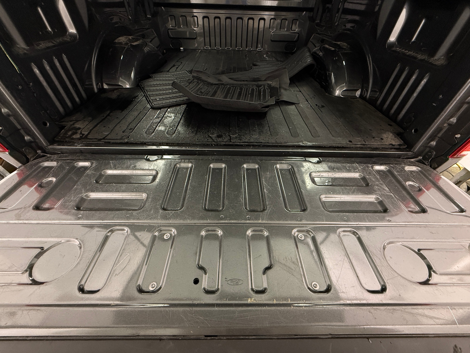 Thumbnail: 2020 Ford Econoline - 7